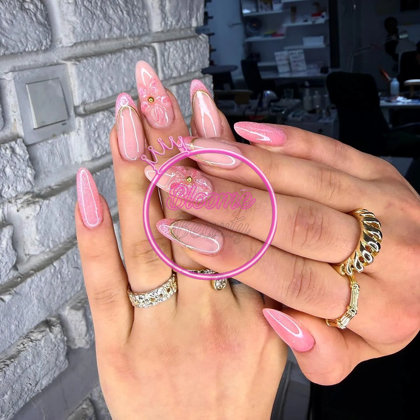Şablon protez 3D çiçek french ve kedi göz - Protez Tırnak - Bloome Beauty Club Bloome Beauty Club Tunalı
