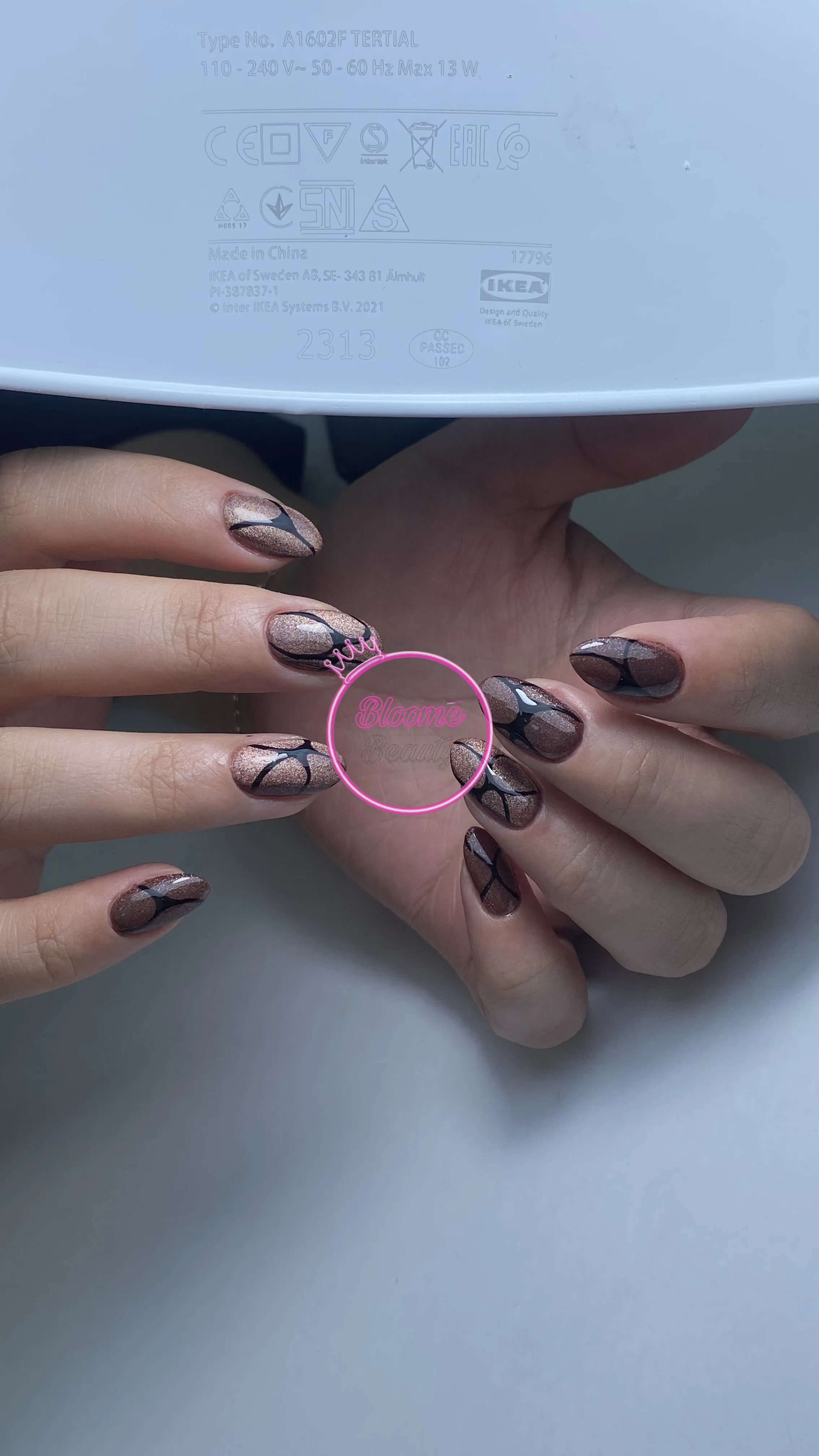 kedi gözü çizgi nail art - Kalıcı Oje - Bloome Beauty Club Bloome Beauty Club YDA Center