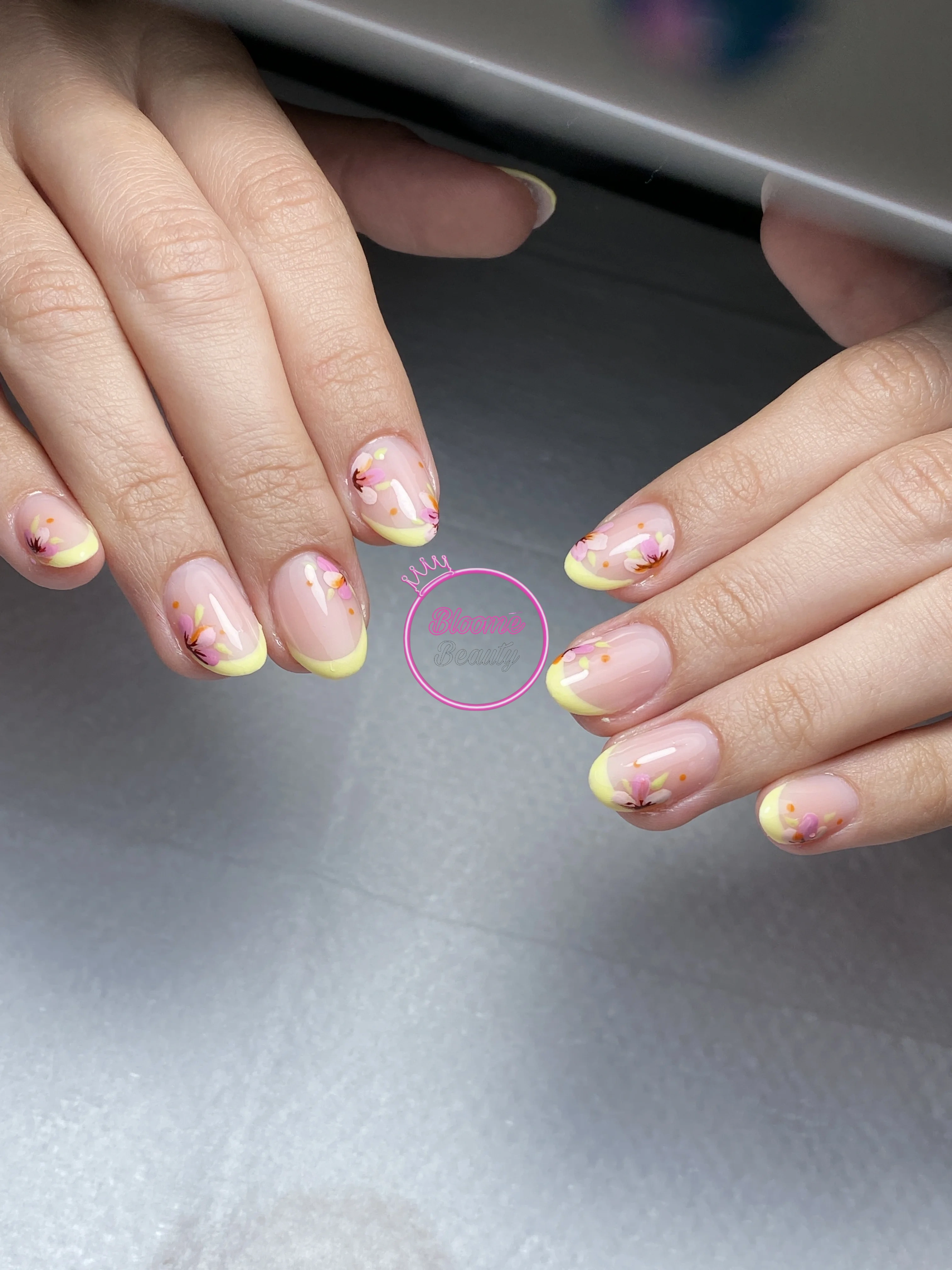 French çiçek - Kalıcı Oje - Bloome Beauty Club Bloome Beauty Club Eryaman