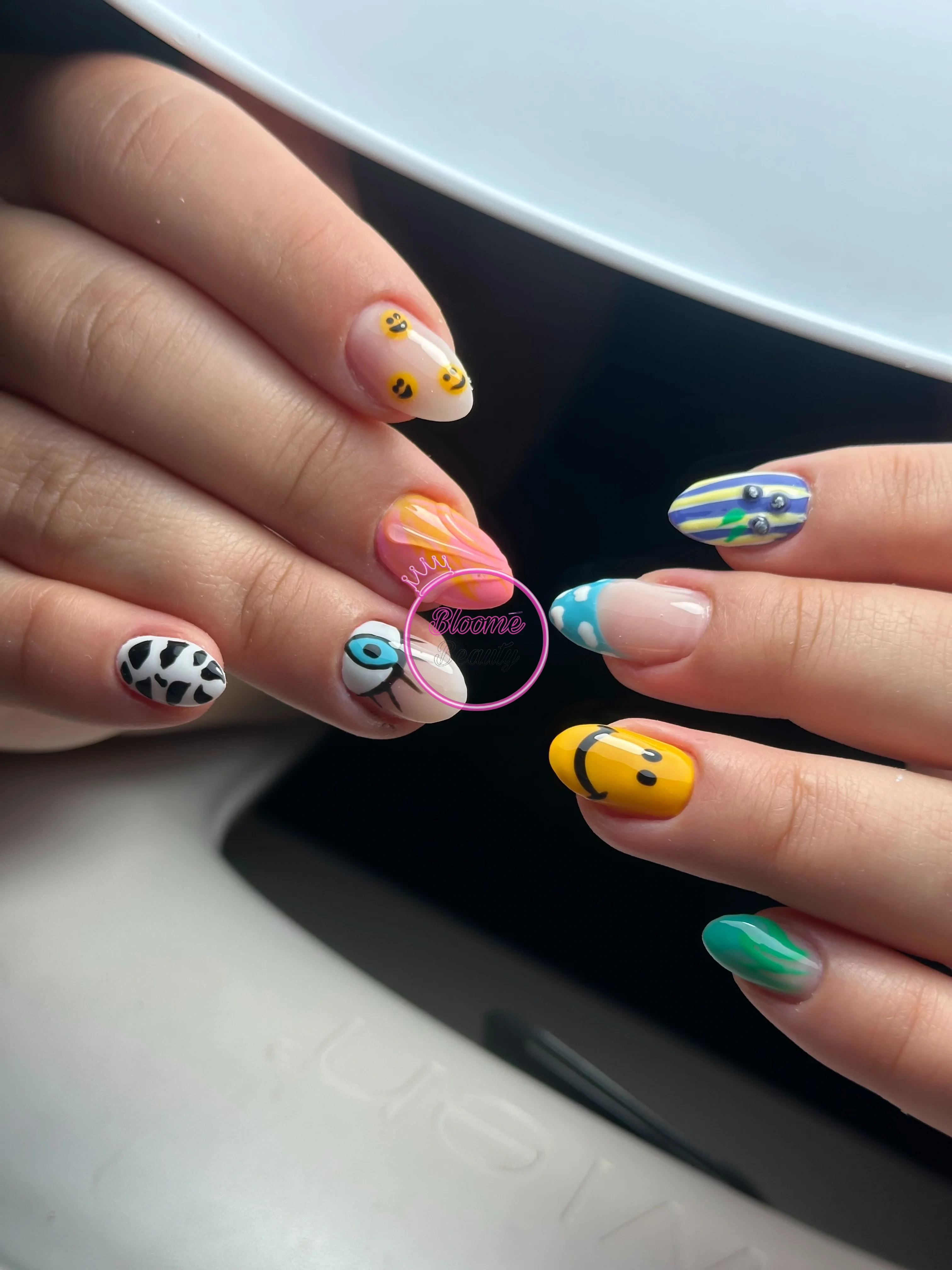 Renkli nail art - Nail Art - Bloome Beauty Club Bloome Beauty Club Batıkent